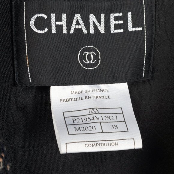 Chanel 03A Brown Wool-Blend Tweed Buttoned Blazer - Picture 9 of 12